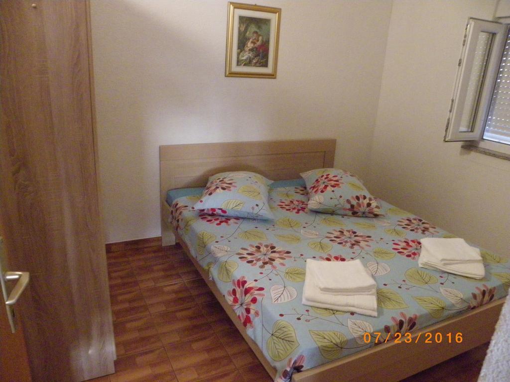 Ante-gojko Apartment Grebastica