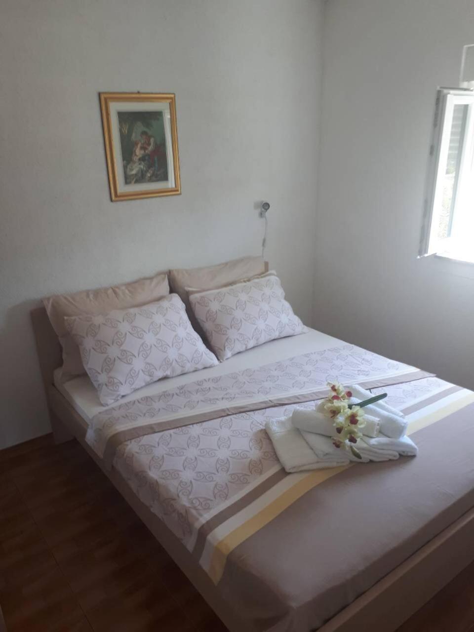 Ante-gojko Apartment Grebastica
